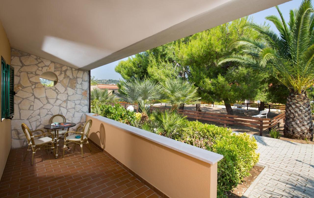 Villaggio Mirage Vieste Exterior photo
